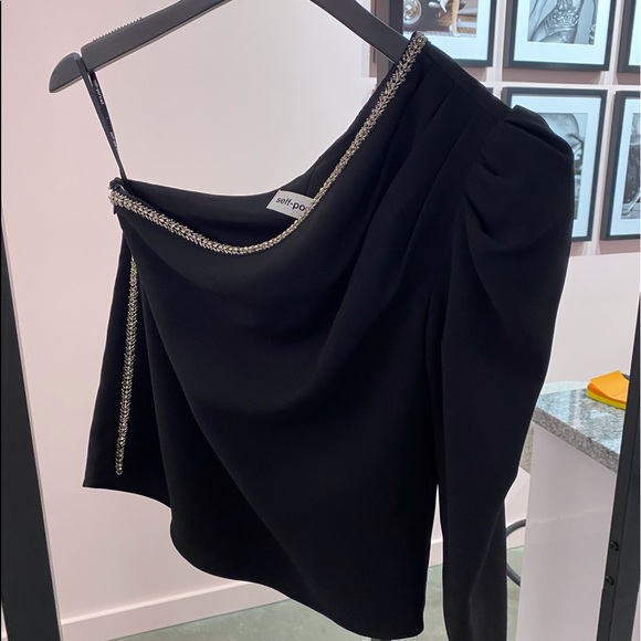 Top - Picture 4 of 6